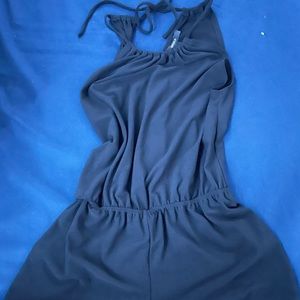 FOREVER 21 BLACK JUMPER SIZE S